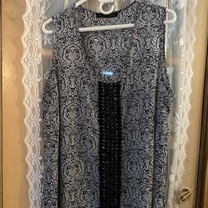 Rose & Olive Sleeveless Blouse